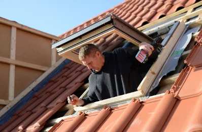 Pose de fenêtres de toit Velux à Lattainville